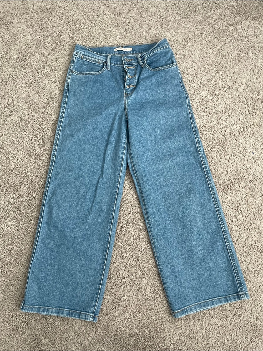 Levi's Mile High Cropped Wide Leg Medium Wash Button Fly Jeans 28